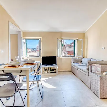 Finestra Sul Duomo, Centro - Happy Apartamento Sanremo